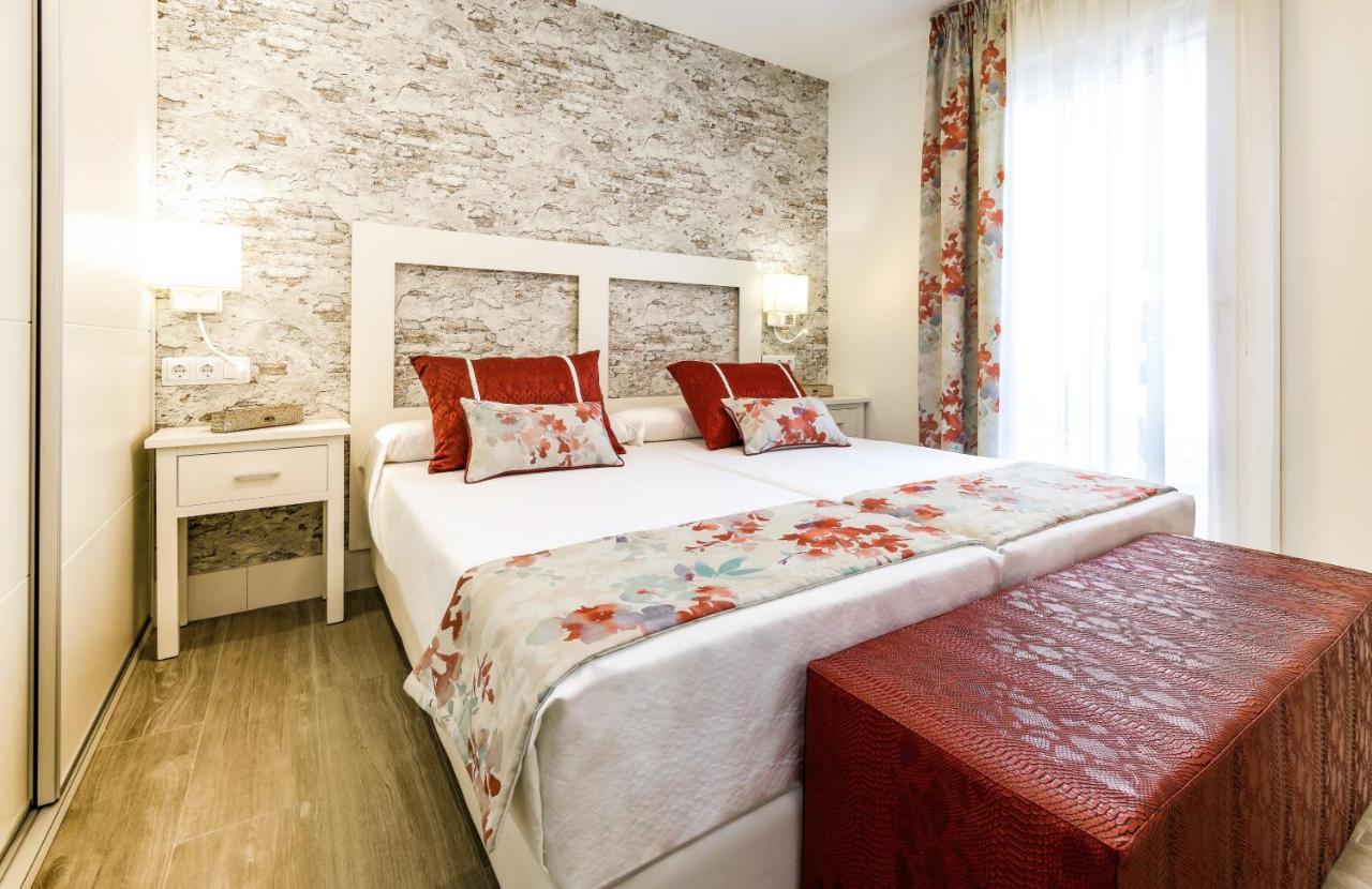 Apartamentos Perla Marina Нерха Екстериор снимка
